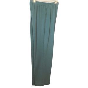 Alfred Dunner Women’s Soft Green Pull-on Straight Leg Pants Front Pockets Sz 10